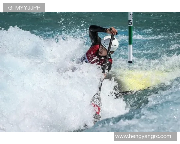 在惊险与技巧的交织中感受世界皮划艇激流回旋的魅力与挑战